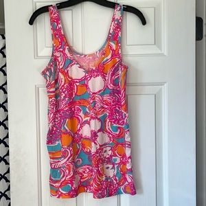 Lilly tank